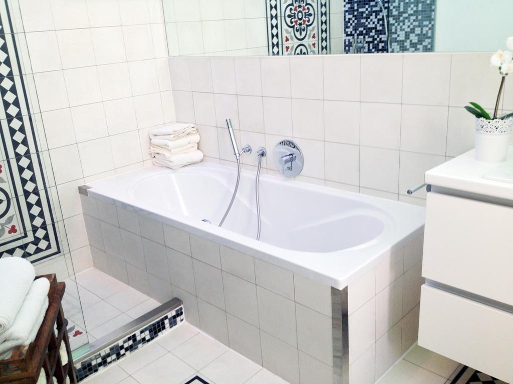Big Vintage Style Flat Near Schonbrunn Apartment Wina Bagian luar foto